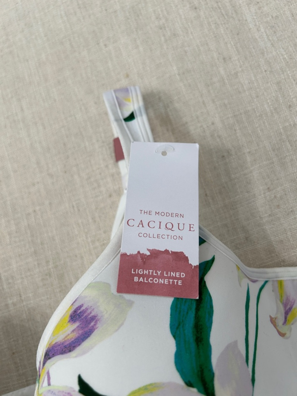 Cacique Lightly Lined Balconette Floral Bra Feminine 44DDD NWT - Picture 3 of 9